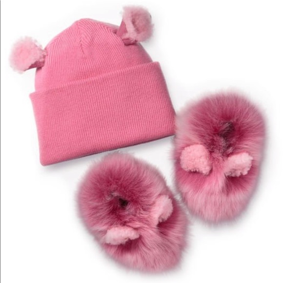ugg infant set